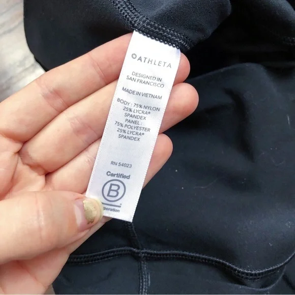 Athleta • Colorblock Salutation Stash Pocket Tight 7/8 black white leggings - Picture 5 of 12